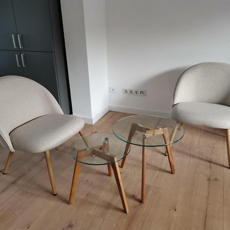 Modernes Stilvoll Eingerichtetes Appartement Rosrath Ngoại thất bức ảnh